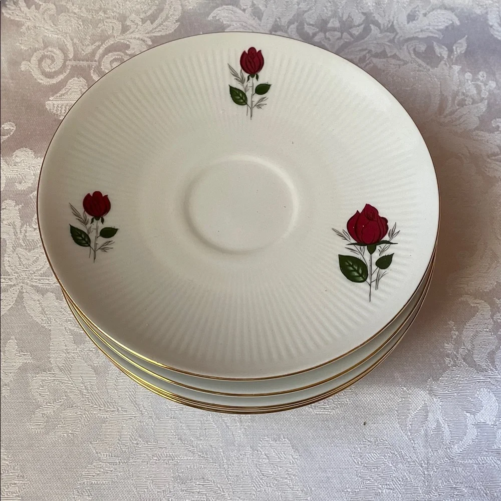 NIB Elegant Mitterteich Bavaria Carmen Floral fine porcelain Dinnerware Set. - Picture 3 of 10